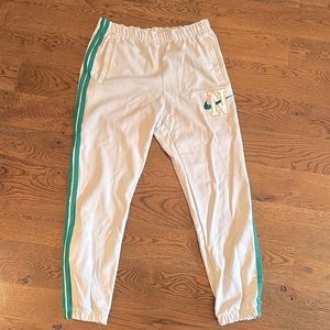 Nike retro fleece trousers woven jogger NWT Large